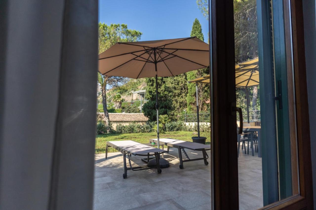 Teo House Beach Taormina Exterior photo